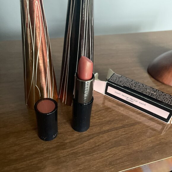 *♪ MaryKay Sweet Nectar Lipstick brand new *♪ - Picture 4 of 6